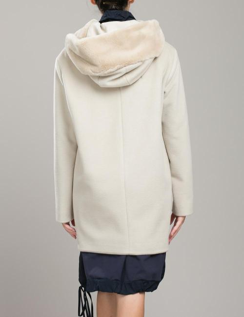 Cappotto Hanita