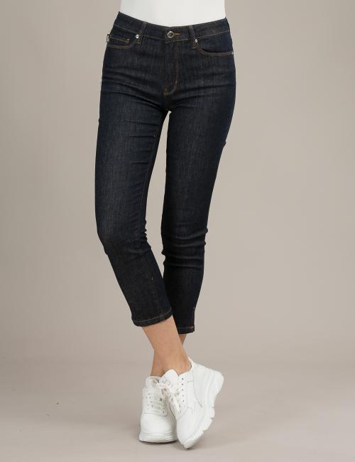 Jeans Love Moschino