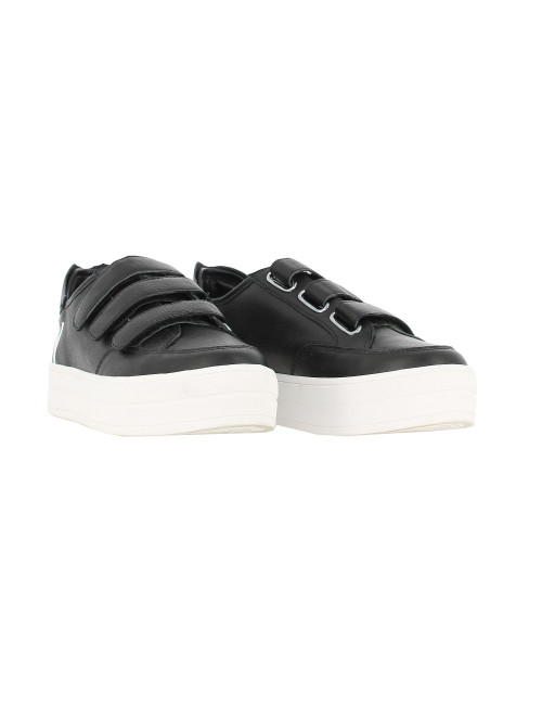 Sneaker DKNY
