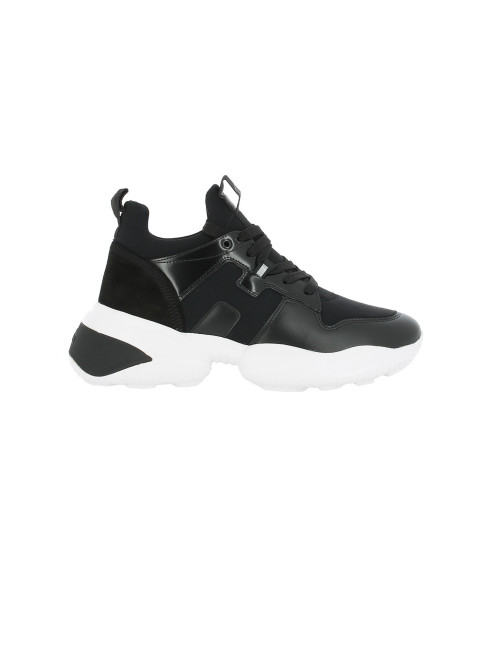 Sneaker Interaction Hogan