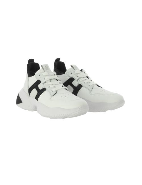 Sneaker Interaction Hogan